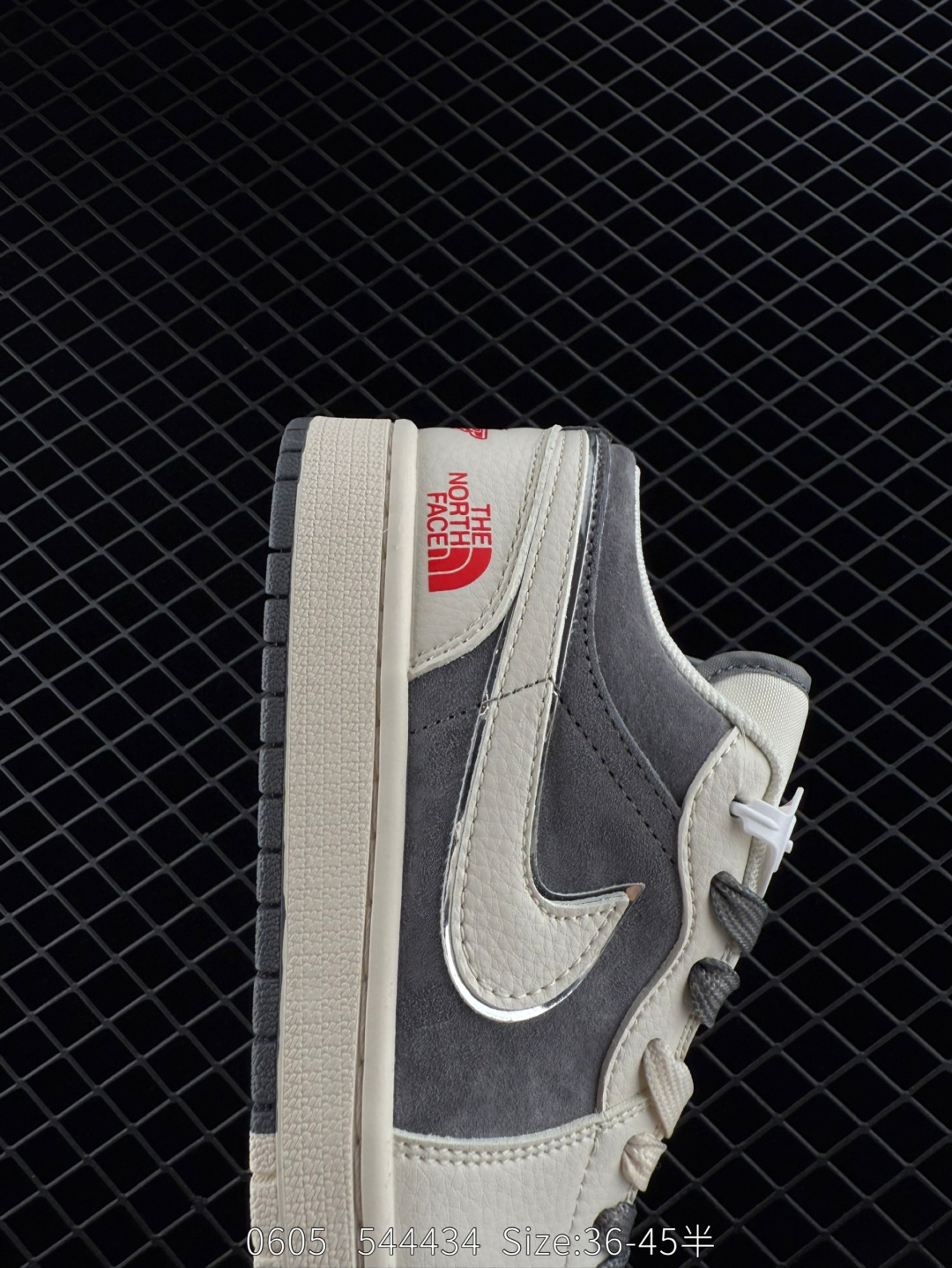 Nike Air Jordan 1 Low”Chicago“